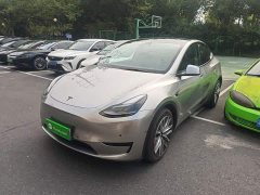 Tesla Model Y Rear-Wheel Drive - ფოტო 2