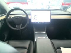 Tesla Model Y Standard Range RWD - ფოტო 10