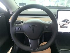 Tesla Model Y Standard Range RWD - ფოტო 11