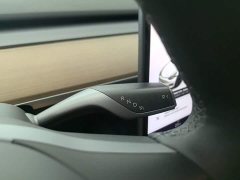 Tesla Model Y Standard Range RWD - ფოტო 14