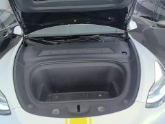 Tesla Model Y Standard Range RWD - ფოტო 20