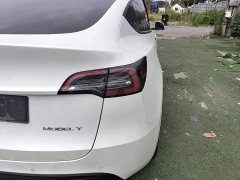 Tesla Model Y Rear-Wheel Drive - ფოტო 8