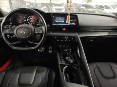 Hyundai Elantra 240TGDi DCT LUX Luxury Edition - ფოტო 13