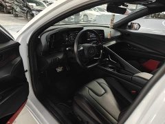 Hyundai Elantra 240TGDi DCT LUX Luxury Edition - ფოტო 16