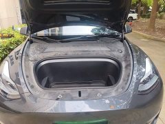 Tesla Model Y Long Range All-Wheel Drive - ფოტო 16