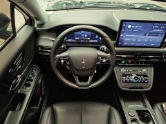 Lincoln Explorer 2.0T Two-Wheel Drive Premium - ფოტო 11