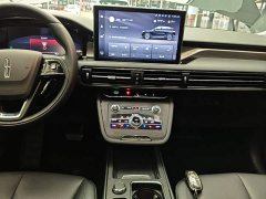 Lincoln Explorer 2.0T Two-Wheel Drive Premium - ფოტო 14