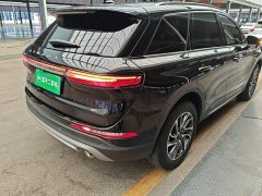 Lincoln Explorer 2.0T Two-Wheel Drive Premium - ფოტო 8