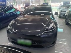 Tesla Model Y Rear-Wheel Drive - ფოტო 3