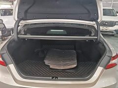 Toyota Camry 2021 Hybrid 2.5L HGVP Leading Edition - ფოტო 19