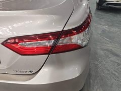 Toyota Camry 2021 Hybrid 2.5L HGVP Leading Edition - ფოტო 8