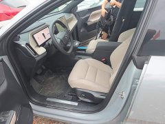 Volvo XC70 Plug-in Hybrid 2026 Two-Wheel Drive Long Range Core - ფოტო 15
