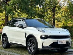 Lynk & Co 01 2.0TD 2WD VersionPro - ფოტო 3