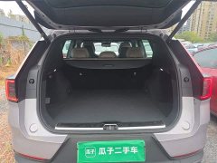 Volvo XC70 Plug-in Hybrid 2026 Two-Wheel Drive Long Range Core - ფოტო 19