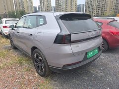 Volvo XC70 Plug-in Hybrid 2026 Two-Wheel Drive Long Range Core - ფოტო 5