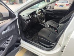 Chevrolet Cruze 325T Automatic Joyful Edition - ფოტო 16