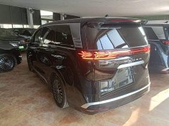 Denza D9 2022 DM-i 970 AWD Flagship - ფოტო 5
