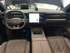 NIO ES8 2026 Six-Seat Executive Luxury Edition - ფოტო 10