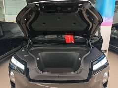 NIO ES8 2026 Six-Seat Executive Luxury Edition - ფოტო 20