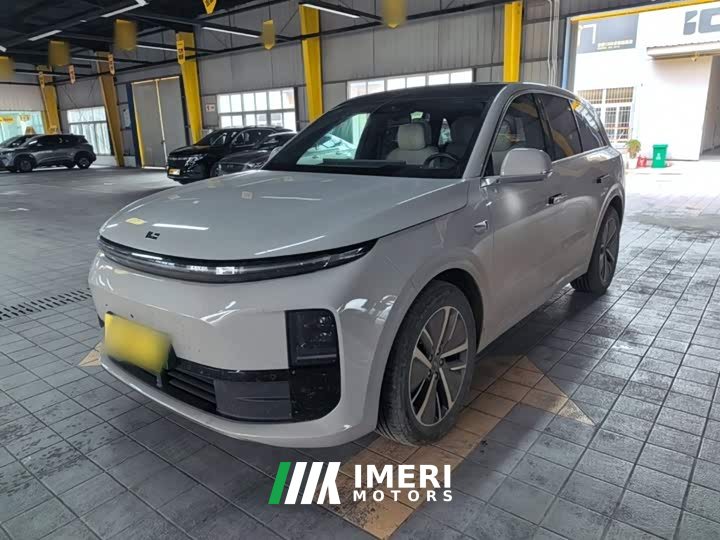 Li Auto L6 Pro - ავტომობილი ჩინეთიდან