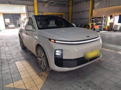 Li Auto L6 Pro - ფოტო 4