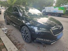 Skoda Superb TSI280 DSG Prestige - ფოტო 4