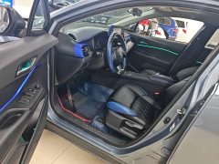Toyota C-HR 2.0L Comfort - ფოტო 16