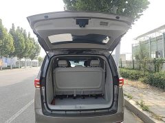 Buick GL8 Land Official Business Class 652T Comfort Edition - ფოტო 19