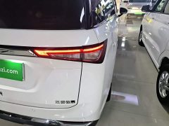 Wuling Jiachen 1.5T CVT Premium Flagship - ფოტო 8