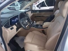 Buick GL8 New Energy Lusang Respect Edition - ფოტო 15