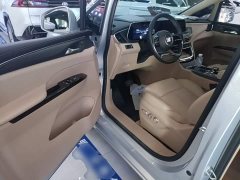 Buick GL8 New Energy Lusang Respect Edition - ფოტო 16
