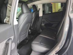 Tesla Model Y Rear-Wheel Drive - ფოტო 17