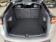 Tesla Model Y Rear-Wheel Drive - ფოტო 19
