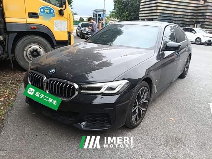 BMW 5 Series Facelift 530Li Luxury M Sport Package - ავტომობილი ჩინეთიდან