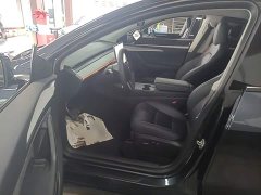 Tesla Model Y Rear-Wheel Drive - ფოტო 16