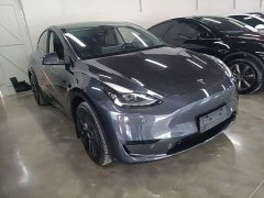 Tesla Model Y Rear-Wheel Drive - ფოტო 4