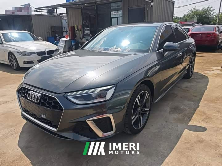 Audi A4L 40 TFSI Luxury Sport