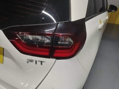 Honda Fit 1.5L CVT Trend Edition - ფოტო 8