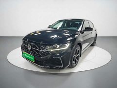 Volkswagen Passat Outstanding Edition 380TSI Starry Sky Dragon Ascendant Version - ფოტო 1