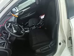 Nissan Sylphy Classic 1.6XE CVT Comfort - ფოტო 15