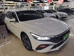 Hyundai Elantra 2023 1.5L CVT GLX Elite - ფოტო 4