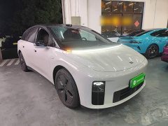 Li Auto i6 2025 Two-Wheel Drive Standard - ფოტო 4