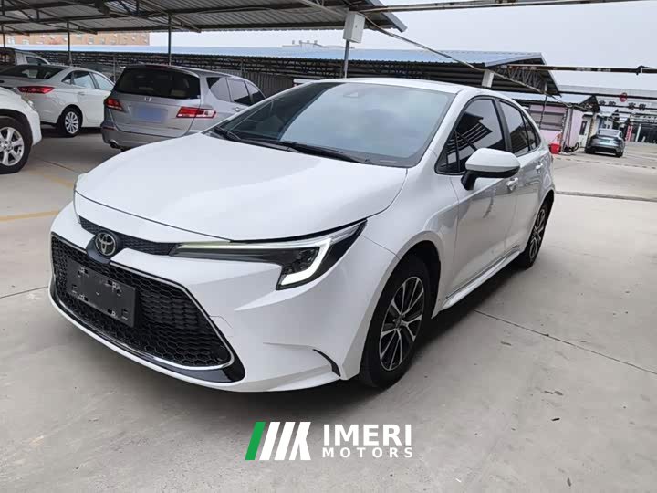 Toyota Corolla 2023 1.8L CVT Luxury - ავტომობილი ჩინეთიდან