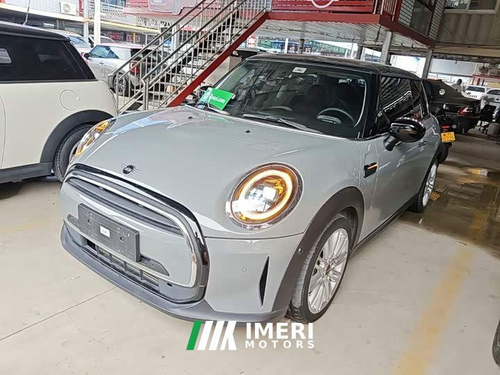 BMW MINI Facelift 1.5T COOPER Classic Edition - ავტომობილი ჩინეთიდან