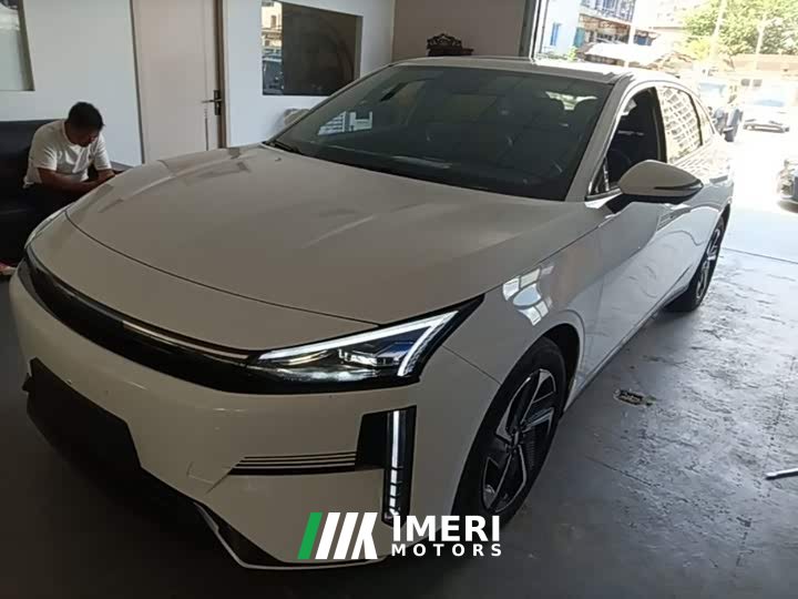 Geely Galaxy L6 60km PLUS Longteng Edition - ავტომობილი ჩინეთიდან