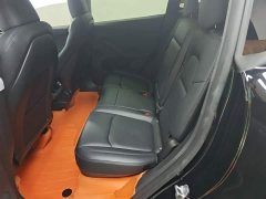 Tesla Model Y Rear-Wheel Drive - ფოტო 17