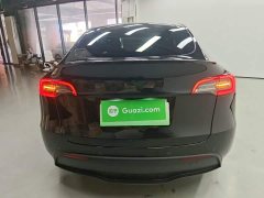 Tesla Model Y Rear-Wheel Drive - ფოტო 6