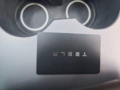 Tesla Model Y Rear-Wheel Drive - ფოტო 9