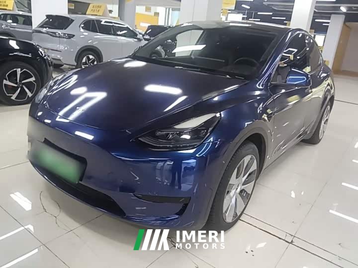 Tesla Model Y Facelift Rear-Wheel Drive