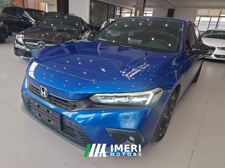 Honda Civic 240TURBO CVT Fuel Dynamic Edition